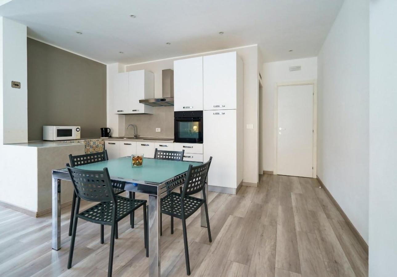 Guest Friends Apartment Трапани Екстериор снимка