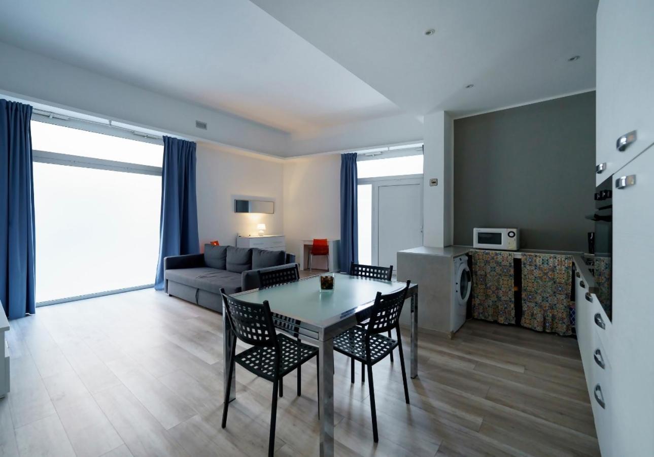 Guest Friends Apartment Трапани Екстериор снимка